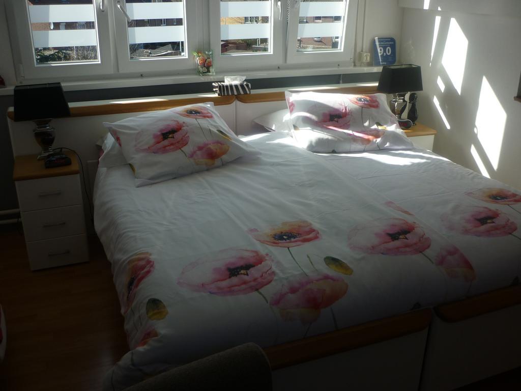 Tonnie'S Bed And Breakfast Керкраде Екстериор снимка